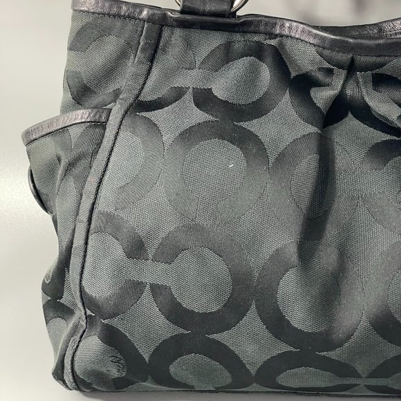 Exquisite Rare Coach # 13232P Pilot Parker Op Art Riley Bag, Black - Picture 7 of 16